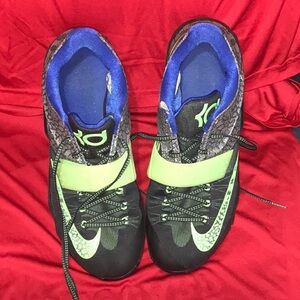 Men’s Nike Kevin Durant KD7 shoes size 12 Electric Eel 2015